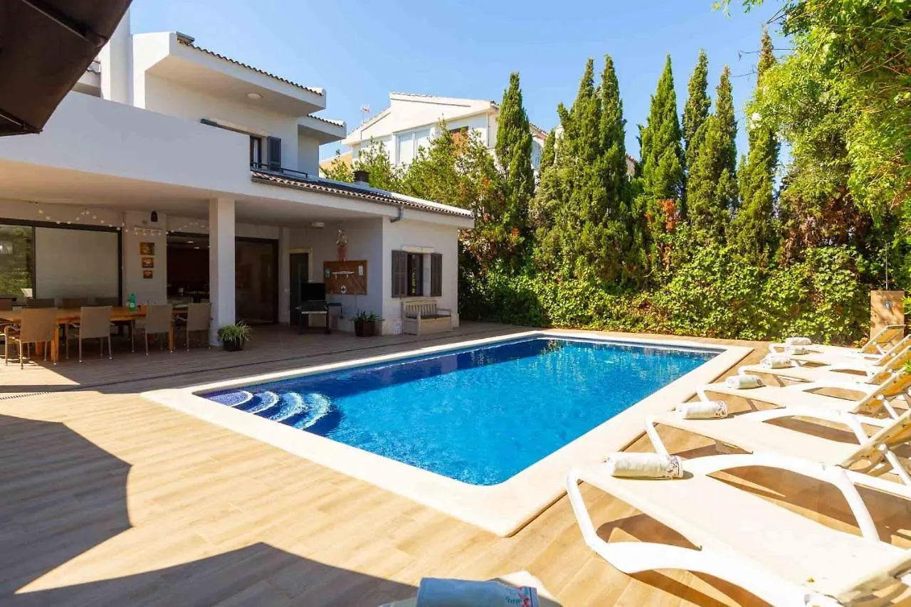 Ferienhaus Villa Diagonal Can Picafort  Spanien
